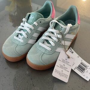 Brand new with tags size 12 kids